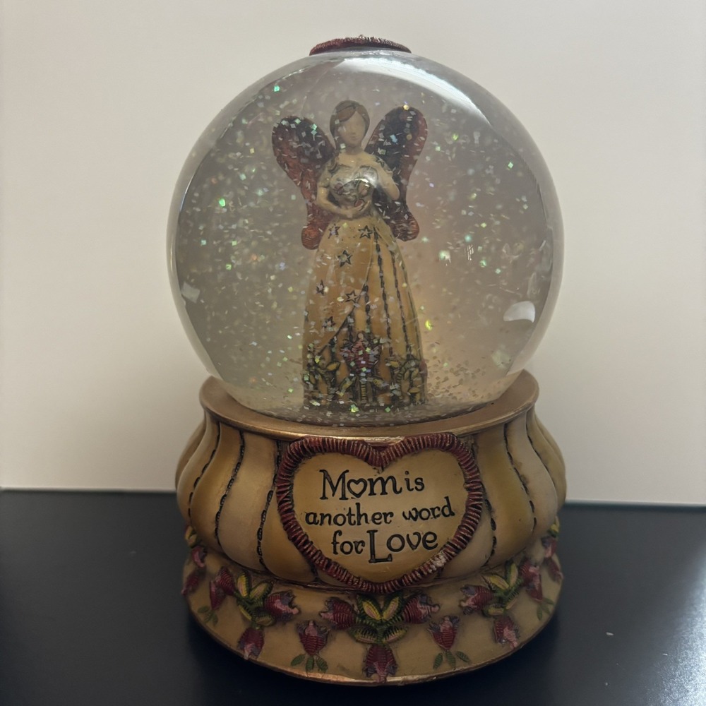 Country Soul Mom Snow Globe Music Box Wind Beneath My Wings